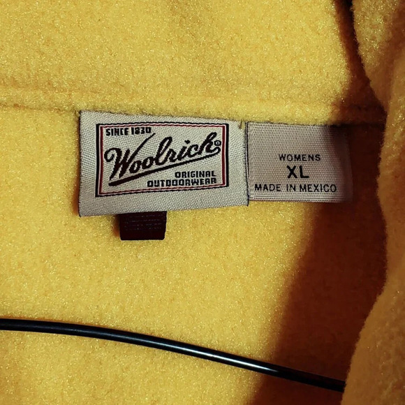 Woolrich Womens XL Polartec Fleece Vest Yellow Black Trim Polyester - Picture 6 of 6